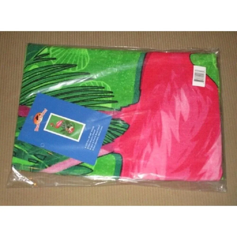 New Garden Green Flamingo Beach Bath Pool Gift Towel Bird Pink Starfish Shells
